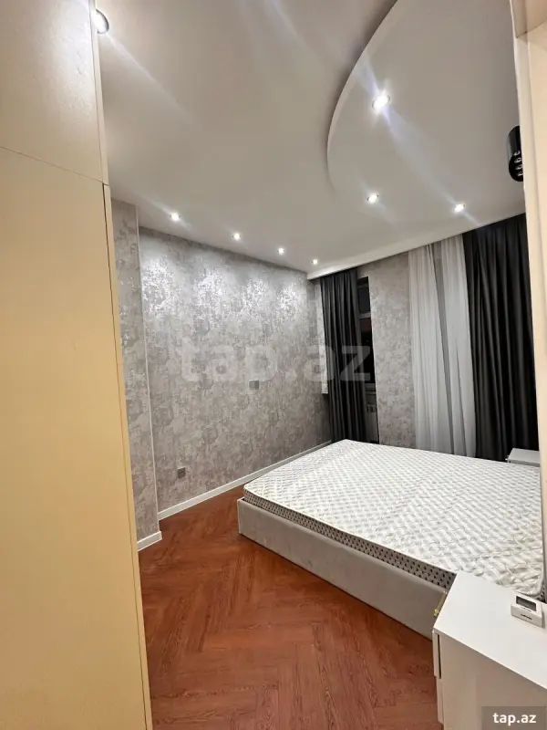 Satılır 2 otaqlı yeni tikili 64 m²