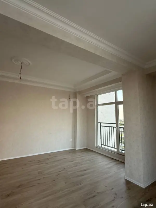 Satılır 3 otaqlı yeni tikili 131 m²