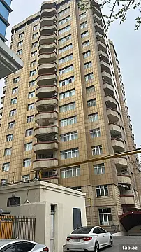 Satılır 4 otaqlı yeni tikili 200 m² — Bakı, Bakıxanov 4 otaq 200.00 m²