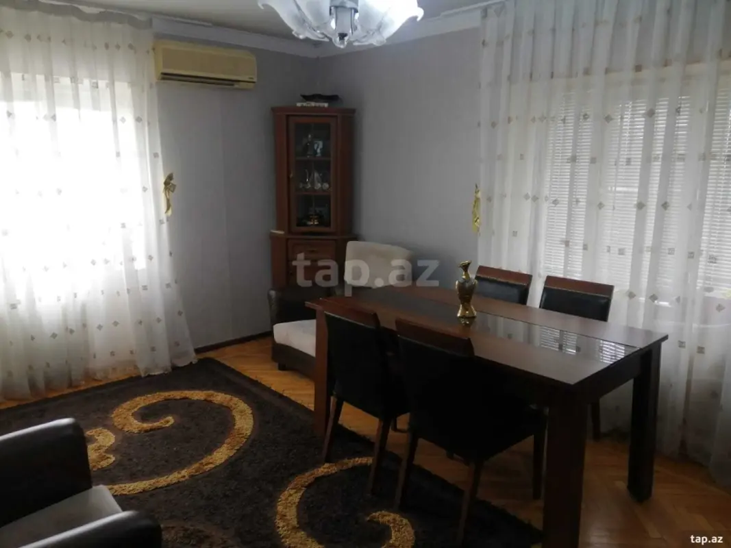 Satılır 3 otaqlı yeni tikili 85 m²