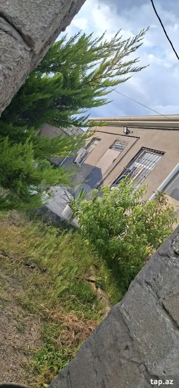 Satılır 4 otaqlı həyət evi 120 m²