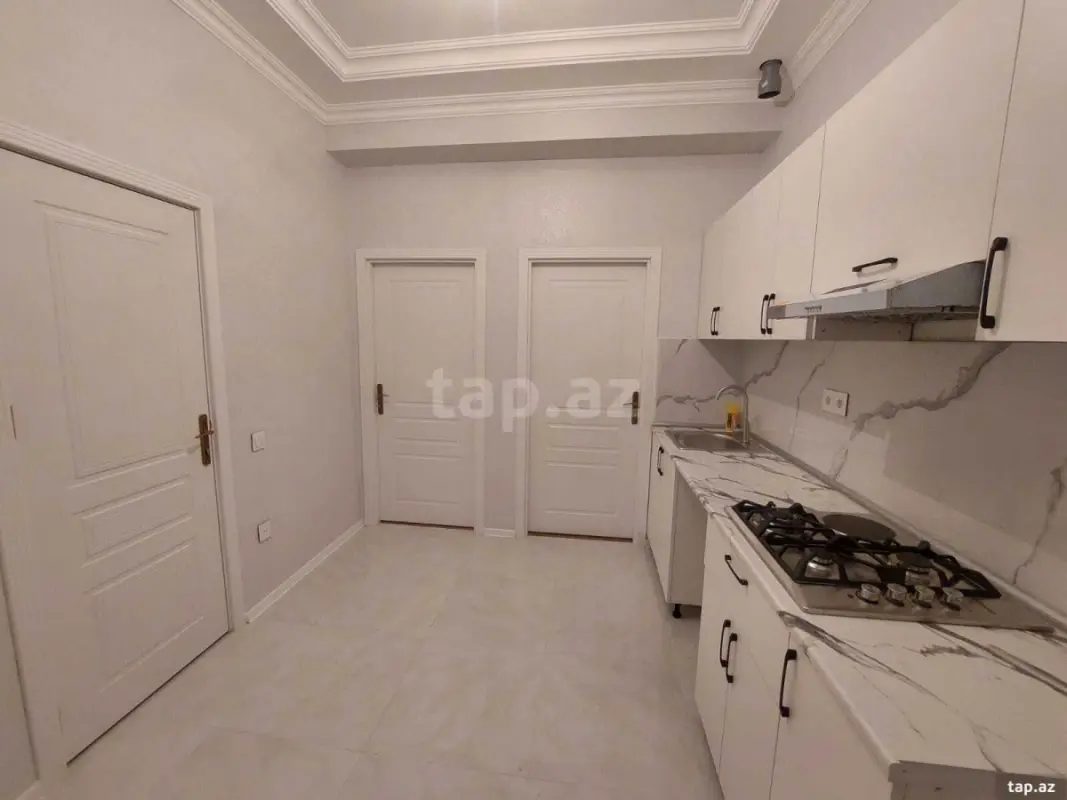 Satılır 2 otaqlı yeni tikili 74 m²