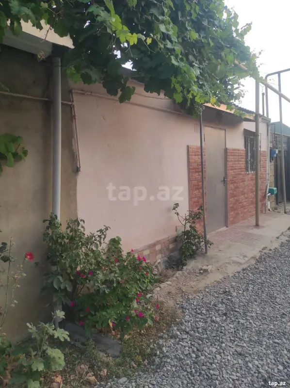Kirayə verilir 1 otaqlı həyət evi 25 m²