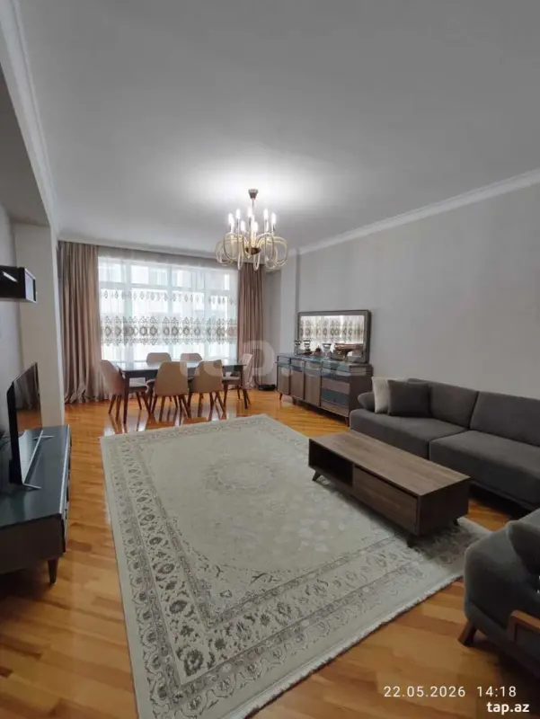 Satılır 3 otaqlı yeni tikili 140 m²