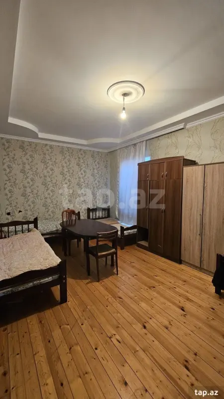 Kirayə verilir 2 otaqlı mənzil 80 m²