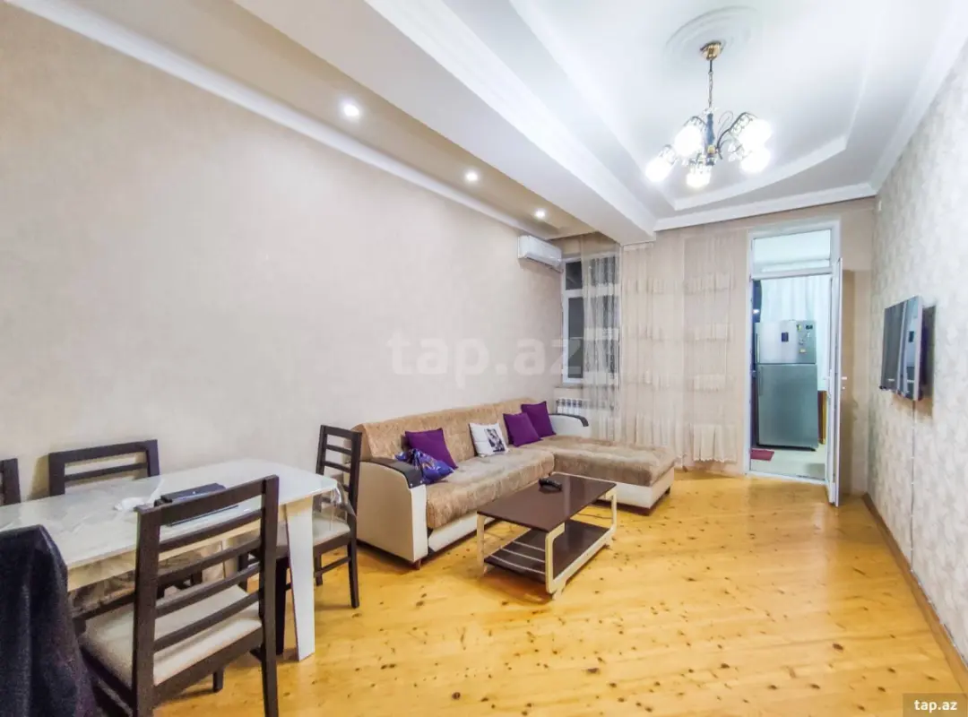 Kirayə verilir 2 otaqlı yeni tikili 60 m²