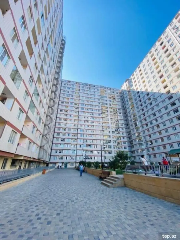 Satılır 2 otaqlı yeni tikili 52 m²