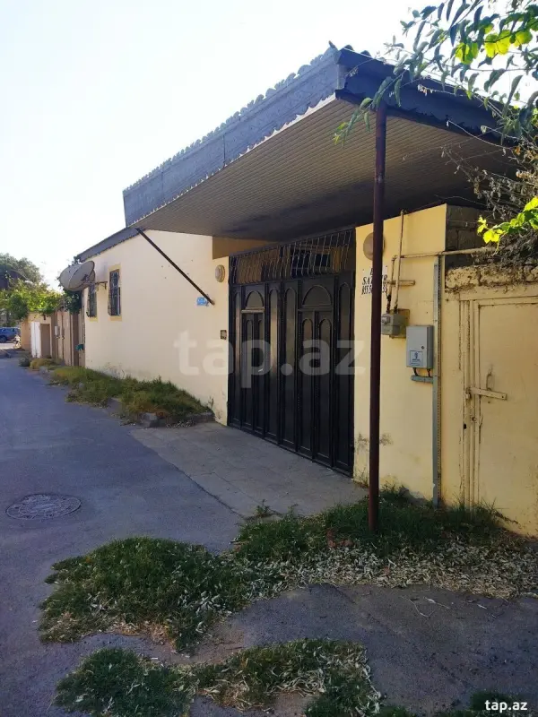 Satılır 4 otaqlı həyət evi 80 m²