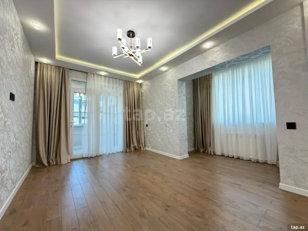 Satılır 2 otaqlı mənzil 62 m²