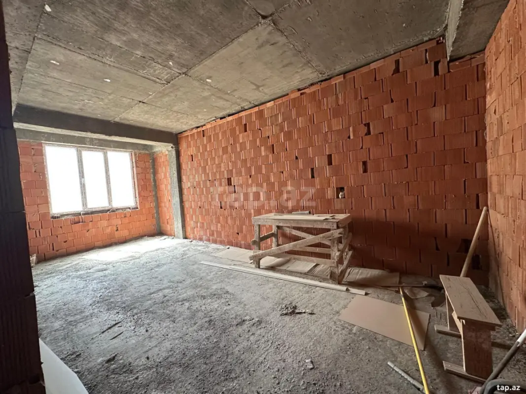 Satılır 1 otaqlı yeni tikili 68 m²