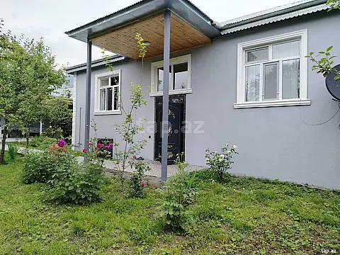 Kirayə verilir 2 otaqlı həyət evi 120 m² — Qəbələ 2 otaq 120.00 m²