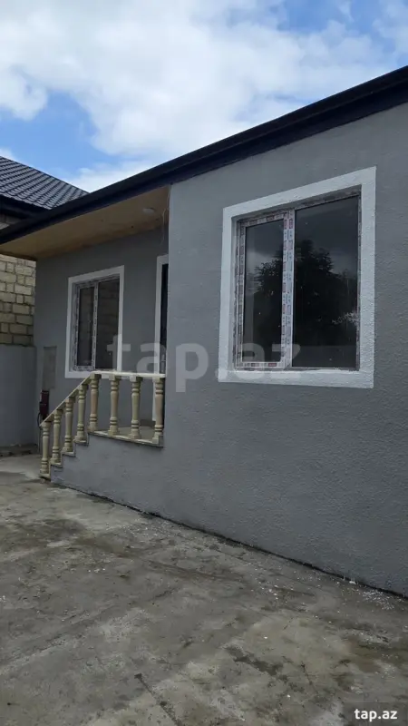 Satılır 4 otaqlı həyət evi 72 m²
