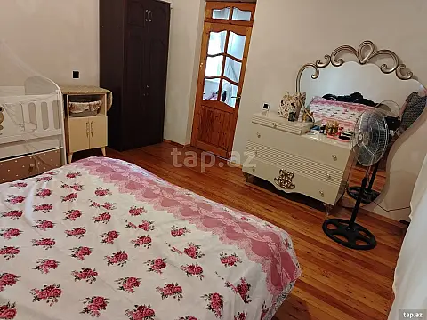 Satılır 4 otaqlı həyət evi 700 m² — Bakı, Buzovna 4 otaq 700.00 m²