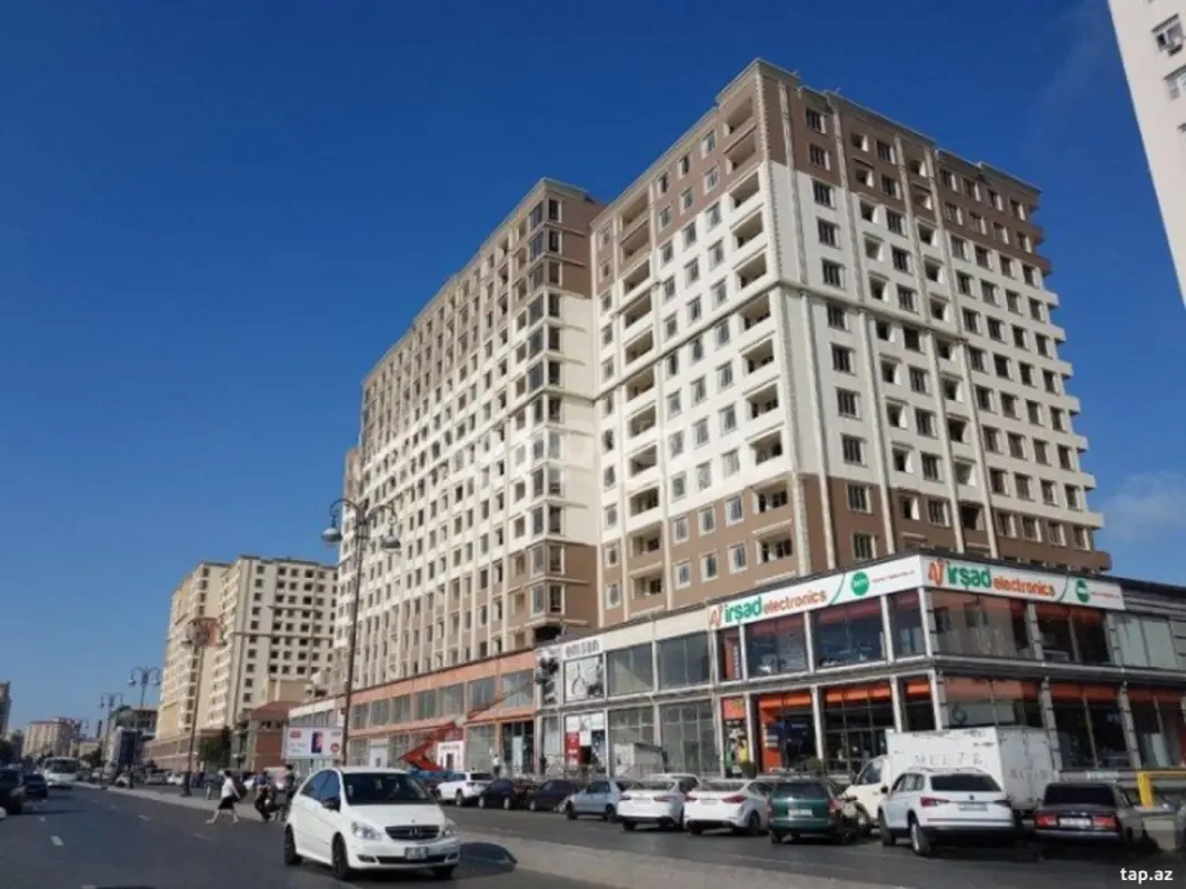 Kirayə verilir 3 otaqlı yeni tikili 90 m²