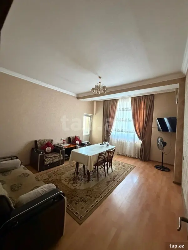 Satılır 3 otaqlı yeni tikili 80 m²