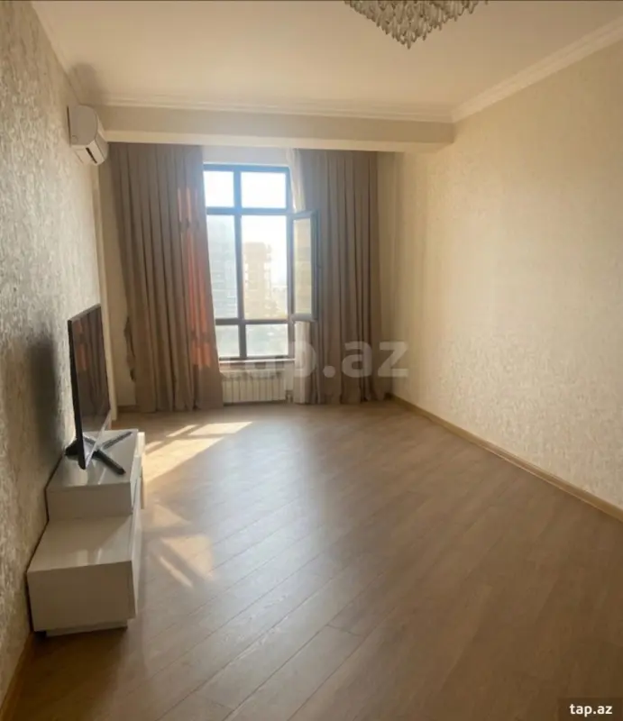 Satılır 2 otaqlı yeni tikili 65 m²
