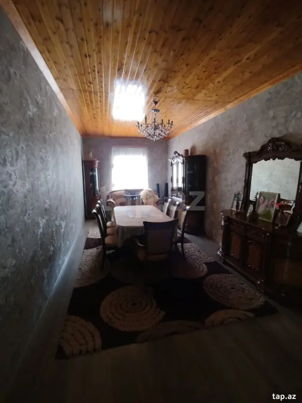 Satılır 4 otaqlı həyət evi 100 m²