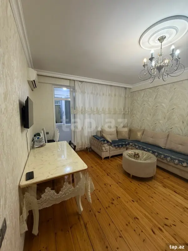 Satılır 1 otaqlı yeni tikili 50 m²