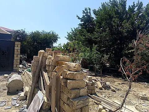 Satılır torpaq sahəsi — Bakı, Saray