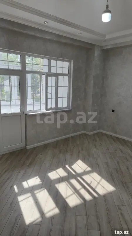 Satılır 2 otaqlı yeni tikili 81 m²