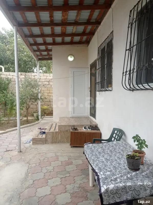 Satılır 3 otaqlı həyət evi 60 m²