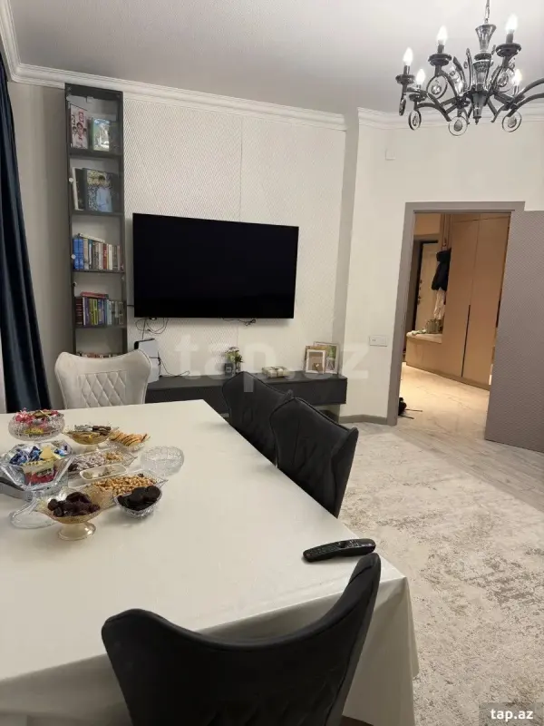 Satılır 4 otaqlı yeni tikili 132 m²