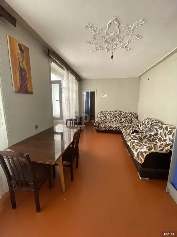 Kirayə verilir 2 otaqlı həyət evi 100 m²