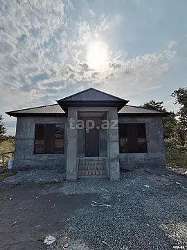 Satılır 4 otaqlı həyət evi 100 m² — Zaqatala 4 otaq 100.00 m²