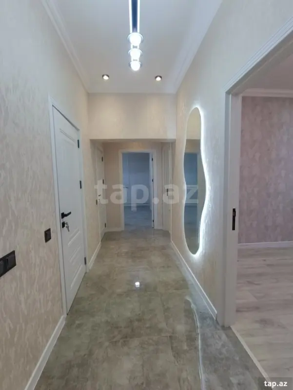 Satılır 2 otaqlı yeni tikili 82 m²