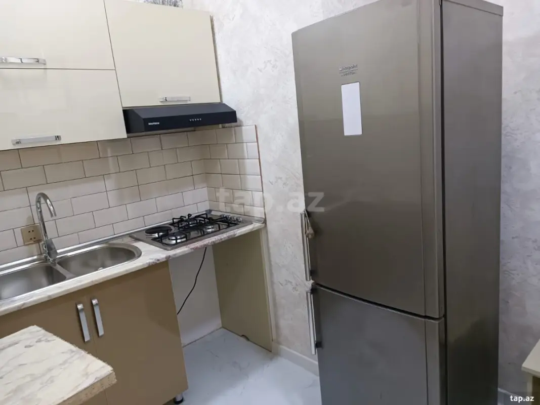 Kirayə verilir 2 otaqlı yeni tikili 70 m²