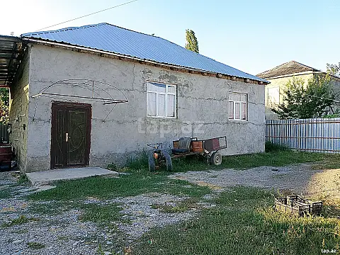Satılır 2 otaqlı həyət evi 80 m² — Xaçmaz 2 otaq 80.00 m²