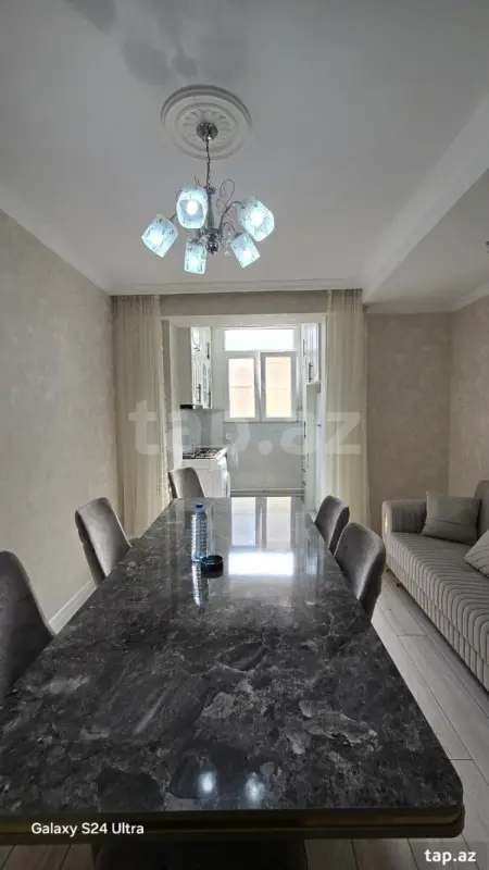 Satılır 3 otaqlı yeni tikili 70 m²