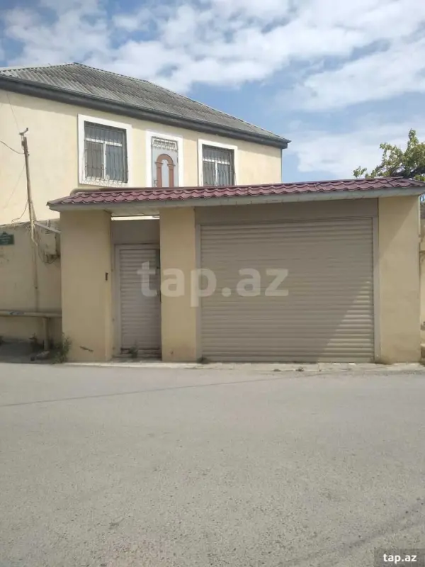 Satılır 5 otaqlı həyət evi 150 m²
