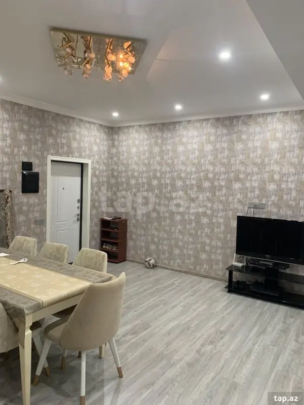 Satılır 4 otaqlı yeni tikili 134 m²