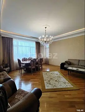 Satılır 3 otaqlı yeni tikili 135 m² — Bakı 3 otaq 135.00 m²