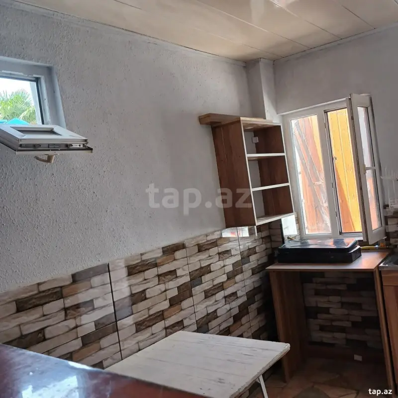 Kirayə verilir 1 otaqlı həyət evi 18 m²