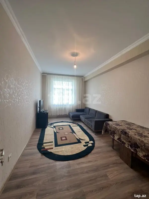 Satılır 3 otaqlı yeni tikili 75 m²