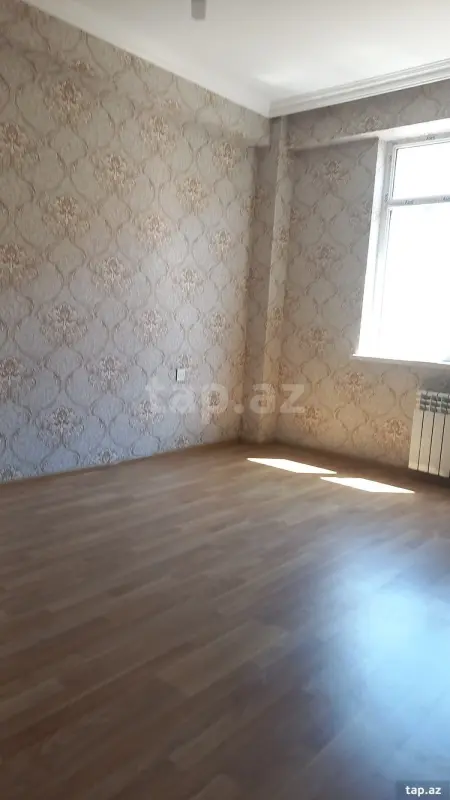 Satılır 3 otaqlı yeni tikili 82 m²