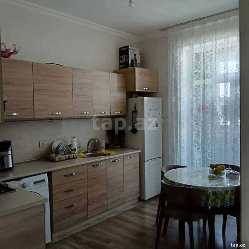 Satılır 3 otaqlı yeni tikili 85 m²