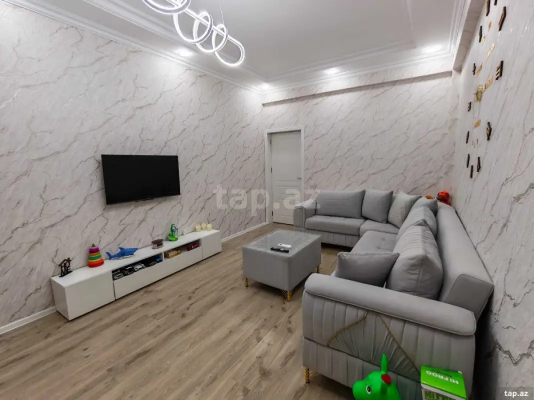 Satılır 2 otaqlı yeni tikili 81 m²