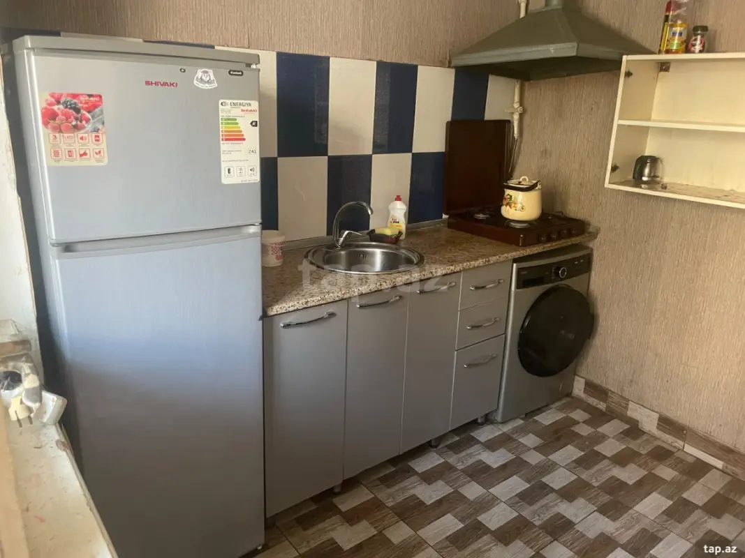 Kirayə verilir 3 otaqlı mənzil 80 m²