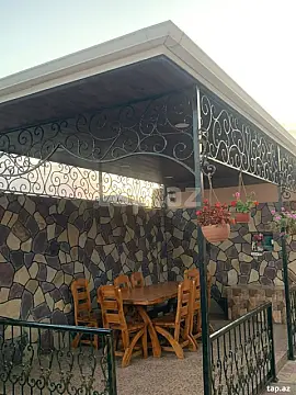 Satılır 5 otaqlı həyət evi 200 m² — Bakı, Novxanı 5 otaq 200.00 m²