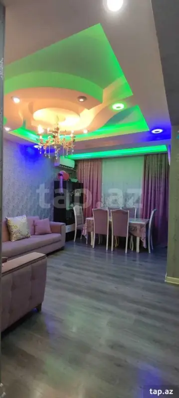 Satılır 3 otaqlı yeni tikili 70 m²