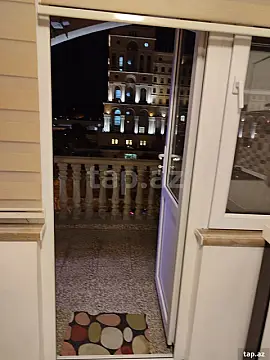 Kirayə verilir 2 otaqlı mənzil 90 m² — Bakı, Sahil qəs. 2 otaq 90.00 m²