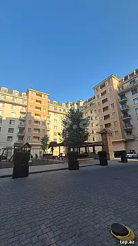 Satılır 3 otaqlı yeni tikili 145 m² — Bakı 3 otaq 145.00 m²