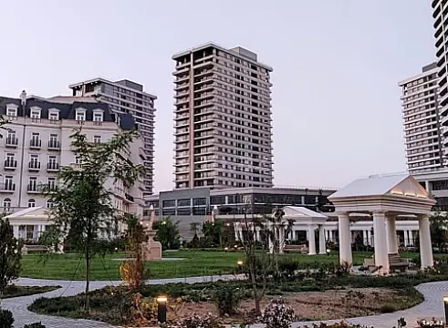 Satılır 4 otaqlı yeni tikili 190 m² — Bakı 4 otaq 190.00 m²