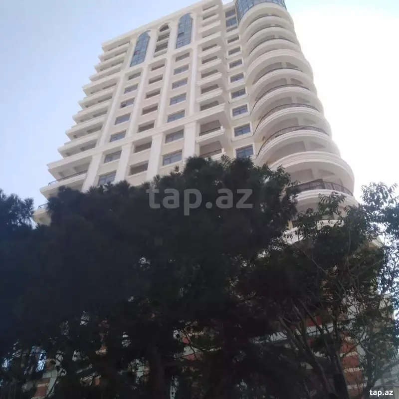Satılır 3 otaqlı yeni tikili 144 m²