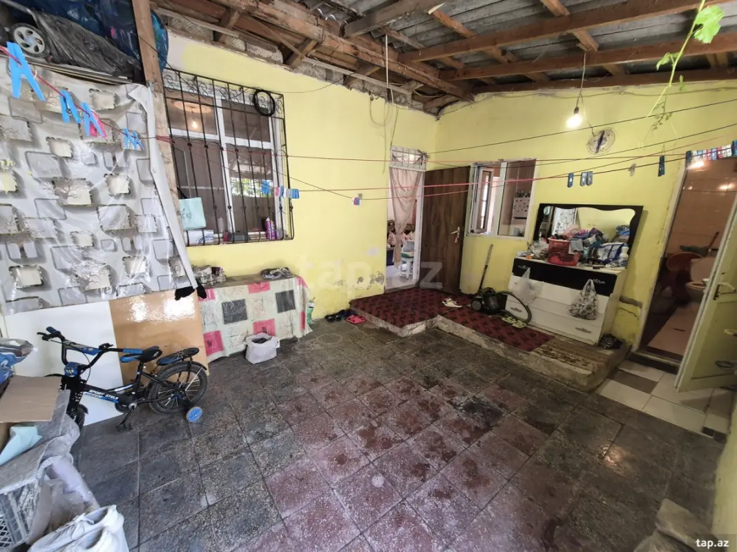 Satılır 4 otaqlı həyət evi 70 m²
