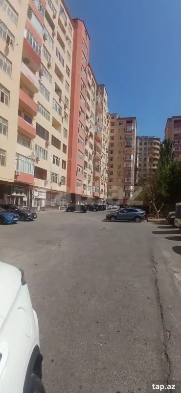 Kirayə verilir 2 otaqlı yeni tikili 110 m²