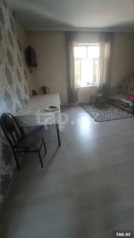 Kirayə verilir 2 otaqlı həyət evi 60 m²